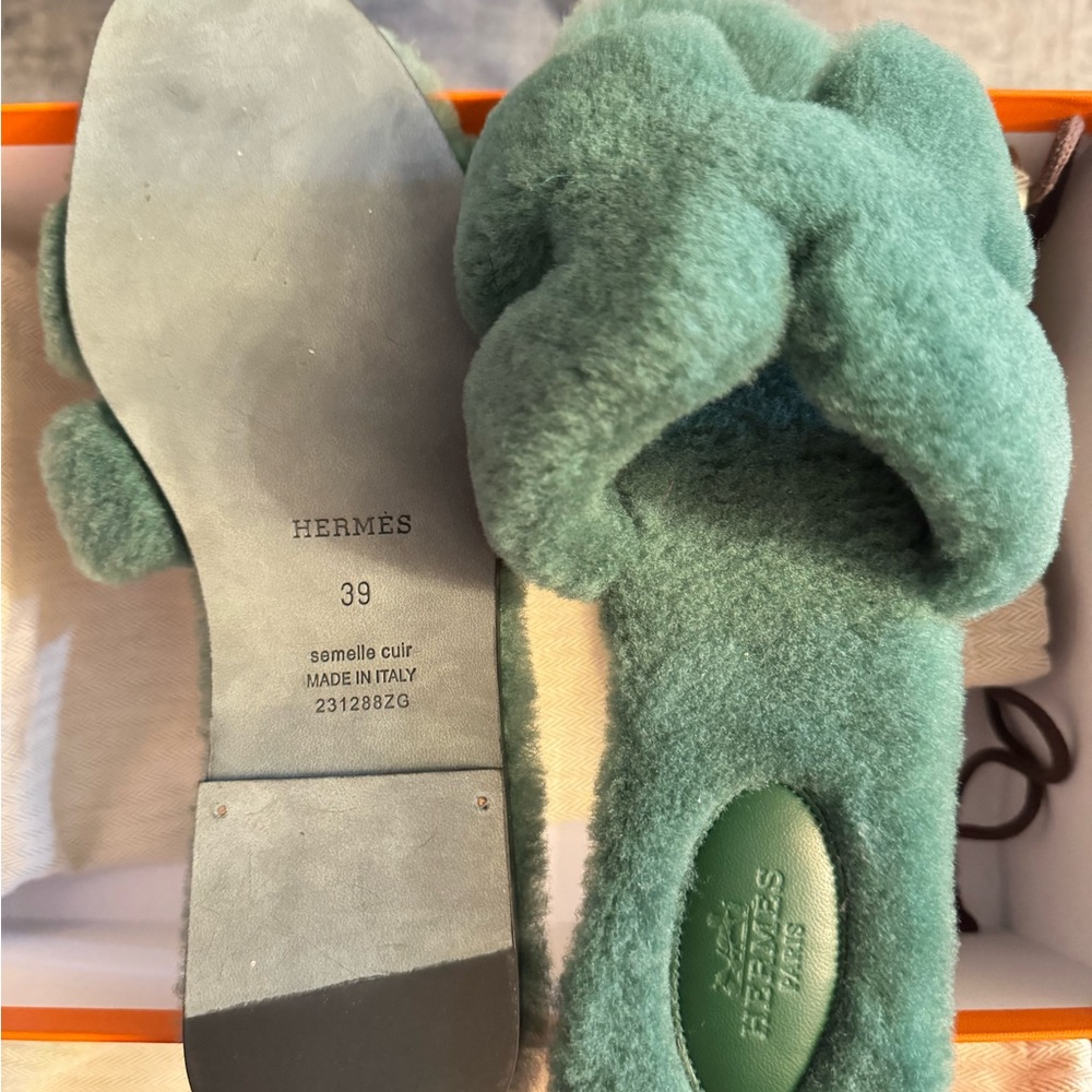 Hermes Oran shearling sandal - Size 39 - Picture 9 of 14